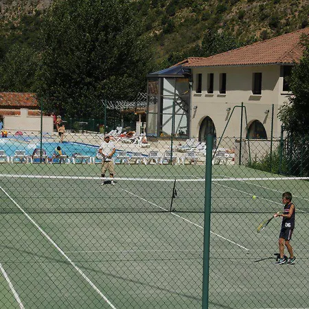Camping Les Prades Campsite Mostuejouls