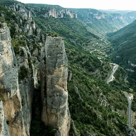 Camping Les Prades Campsite *